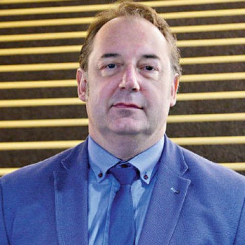 ДОБРОМИР ГАНЕВ