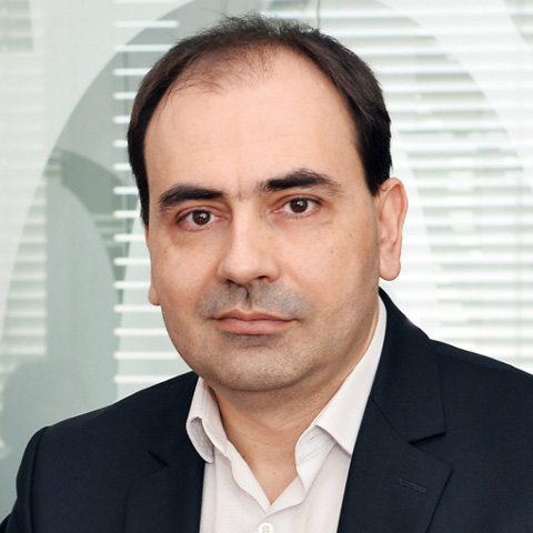 ЦВЕТОСЛАВ ЦАЧЕВ